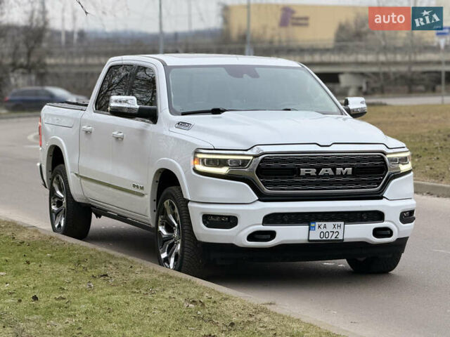 Белый Ram 1500, объемом двигателя 5.65 л и пробегом 39 тыс. км за 78000 $, фото 2 на Automoto.ua