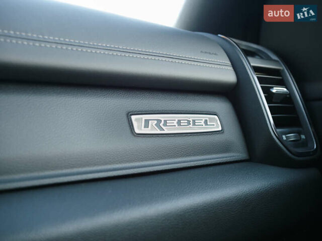 Ram 1500 2023 в Киеве на Automoto.ua Белый Ram 1500, объемом двигателя 5.65 л и пробегом 33 тыс. км за 80000 $, фото 25 на Automoto.ua