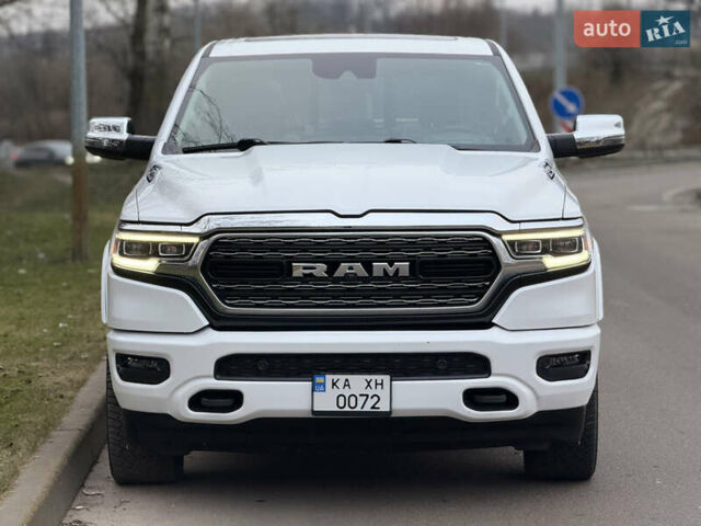 Белый Ram 1500, объемом двигателя 5.65 л и пробегом 39 тыс. км за 78000 $, фото 1 на Automoto.ua