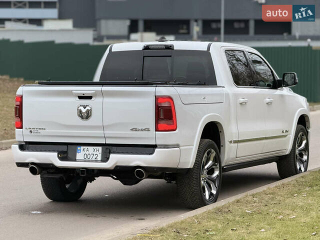 Белый Ram 1500, объемом двигателя 5.65 л и пробегом 39 тыс. км за 78000 $, фото 3 на Automoto.ua