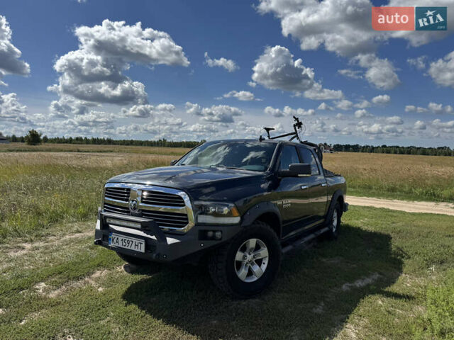 Черный Ram 1500, объемом двигателя 5.65 л и пробегом 146 тыс. км за 32999 $, фото 1 на Automoto.ua
