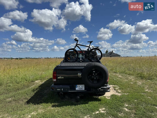 Черный Ram 1500, объемом двигателя 5.65 л и пробегом 146 тыс. км за 32999 $, фото 5 на Automoto.ua