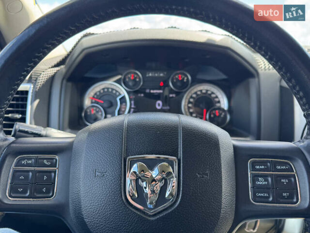 Черный Ram 1500, объемом двигателя 5.65 л и пробегом 146 тыс. км за 32999 $, фото 12 на Automoto.ua