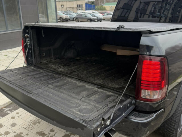 Чорний Ram 1500, об'ємом двигуна 5.65 л та пробігом 233 тис. км за 29000 $, фото 12 на Automoto.ua