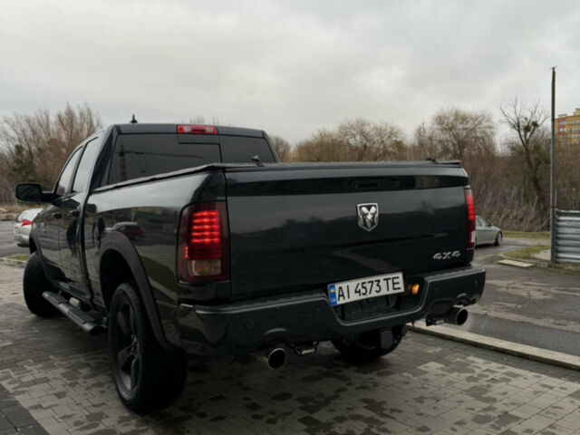 Чорний Ram 1500, об'ємом двигуна 5.65 л та пробігом 233 тис. км за 29000 $, фото 4 на Automoto.ua