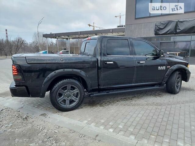 Чорний Ram 1500, об'ємом двигуна 5.7 л та пробігом 67 тис. км за 36500 $, фото 48 на Automoto.ua