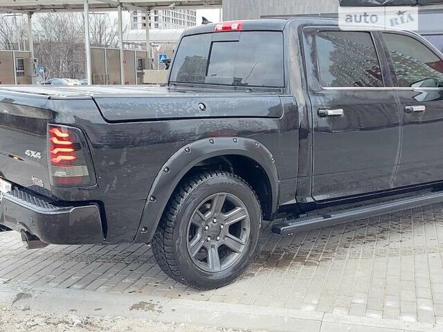 Чорний Ram 1500, об'ємом двигуна 5.7 л та пробігом 67 тис. км за 36500 $, фото 50 на Automoto.ua