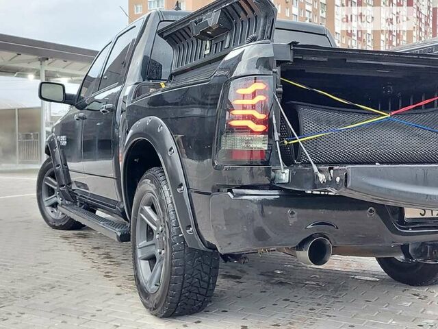 Чорний Ram 1500, об'ємом двигуна 5.7 л та пробігом 67 тис. км за 36500 $, фото 24 на Automoto.ua