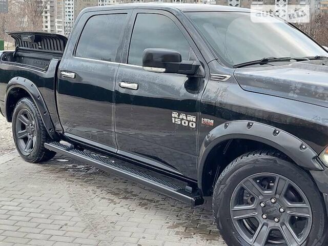 Чорний Ram 1500, об'ємом двигуна 5.7 л та пробігом 67 тис. км за 36500 $, фото 37 на Automoto.ua