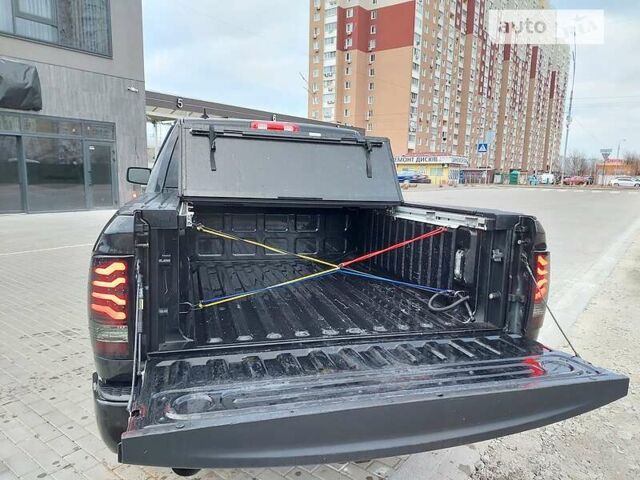 Чорний Ram 1500, об'ємом двигуна 5.7 л та пробігом 67 тис. км за 36500 $, фото 19 на Automoto.ua