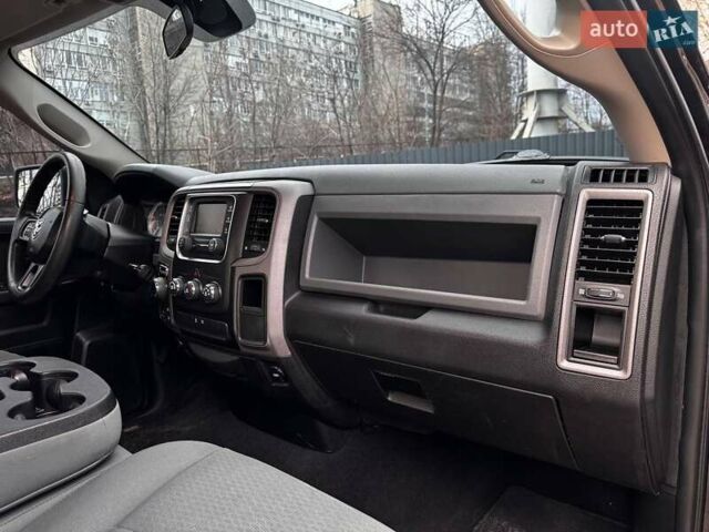 Черный Ram 1500, объемом двигателя 3.6 л и пробегом 112 тыс. км за 22500 $, фото 11 на Automoto.ua