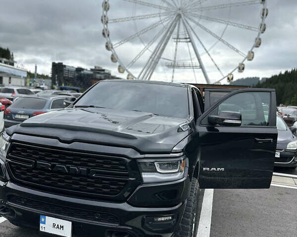 Черный Ram 1500, объемом двигателя 5.65 л и пробегом 85 тыс. км за 49999 $, фото 1 на Automoto.ua