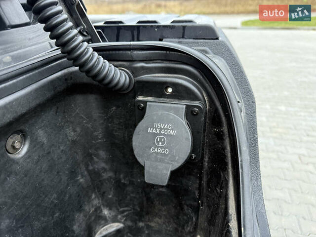 Чорний Ram 1500, об'ємом двигуна 5.7 л та пробігом 185 тис. км за 45000 $, фото 16 на Automoto.ua