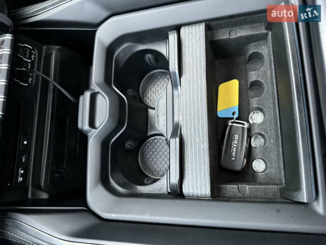 Чорний Ram 1500, об'ємом двигуна 5.7 л та пробігом 185 тис. км за 45000 $, фото 34 на Automoto.ua