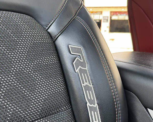 Чорний Ram 1500, об'ємом двигуна 5.7 л та пробігом 175 тис. км за 43995 $, фото 25 на Automoto.ua