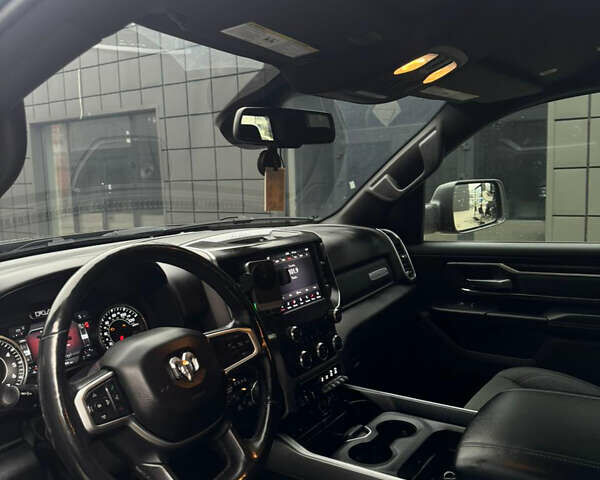 Черный Ram 1500, объемом двигателя 5.65 л и пробегом 85 тыс. км за 49999 $, фото 11 на Automoto.ua