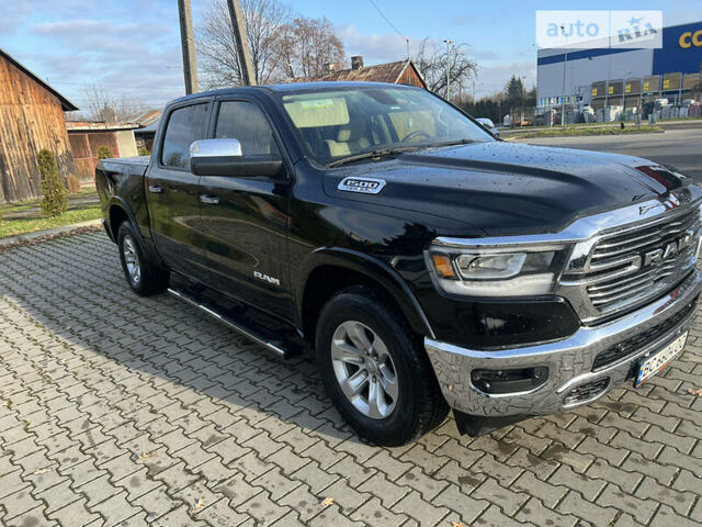 Чорний Ram 1500, об'ємом двигуна 5.7 л та пробігом 32 тис. км за 48000 $, фото 2 на Automoto.ua