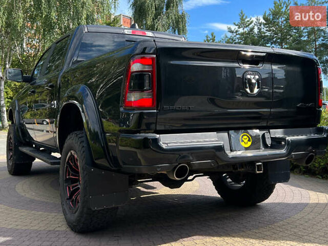 Черный Ram 1500, объемом двигателя 5.7 л и пробегом 57 тыс. км за 54900 $, фото 4 на Automoto.ua