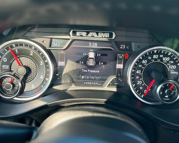Черный Ram 1500, объемом двигателя 2.99 л и пробегом 120 тыс. км за 51000 $, фото 35 на Automoto.ua