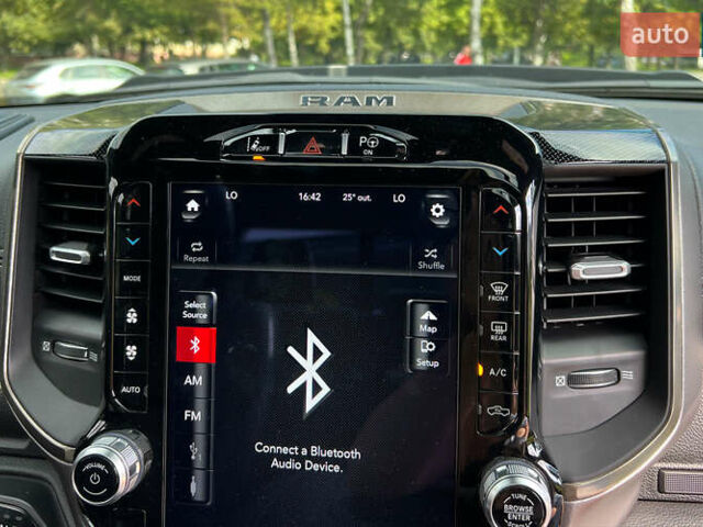 Черный Ram 1500, объемом двигателя 5.7 л и пробегом 57 тыс. км за 54900 $, фото 13 на Automoto.ua
