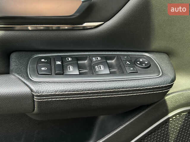 Черный Ram 1500, объемом двигателя 5.7 л и пробегом 57 тыс. км за 54900 $, фото 28 на Automoto.ua