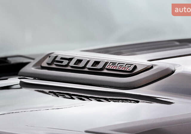 Ram 1500 2020 в Ровно на Automoto.ua Черный Ram 1500, объемом двигателя 2.99 л и пробегом 128 тыс. км за 64999 $, фото 12 на Automoto.ua