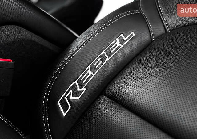 Ram 1500 2020 в Ровно на Automoto.ua Черный Ram 1500, объемом двигателя 2.99 л и пробегом 128 тыс. км за 64999 $, фото 84 на Automoto.ua