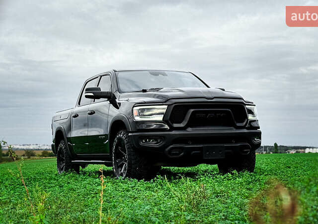 Ram 1500 2020 в Ровно на Automoto.ua Черный Ram 1500, объемом двигателя 2.99 л и пробегом 128 тыс. км за 64999 $, фото 4 на Automoto.ua