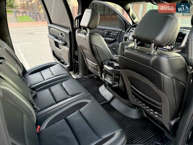 Ram 1500 2020 в Киеве на Automoto.ua Черный Ram 1500, объемом двигателя 0 л и пробегом 61 тыс. км за 109900 $, фото 46 на Automoto.ua