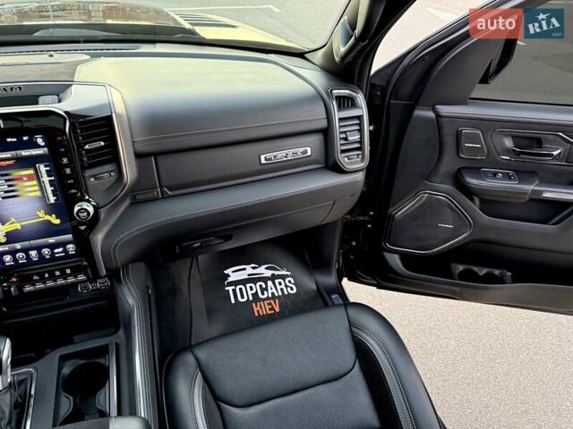 Ram 1500 2020 в Киеве на Automoto.ua Черный Ram 1500, объемом двигателя 0 л и пробегом 61 тыс. км за 109900 $, фото 62 на Automoto.ua