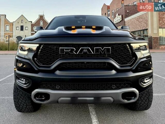 Ram 1500 2020 в Киеве на Automoto.ua Черный Ram 1500, объемом двигателя 0 л и пробегом 61 тыс. км за 109900 $, фото 30 на Automoto.ua