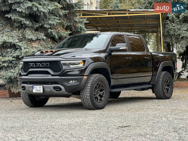Черный Ram 1500, объемом двигателя 0 л и пробегом 61 тыс. км за 106000 $, фото 1 на Automoto.ua