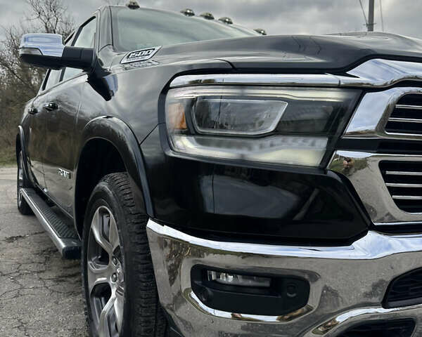 Черный Ram 1500, объемом двигателя 5.65 л и пробегом 64 тыс. км за 58000 $, фото 10 на Automoto.ua
