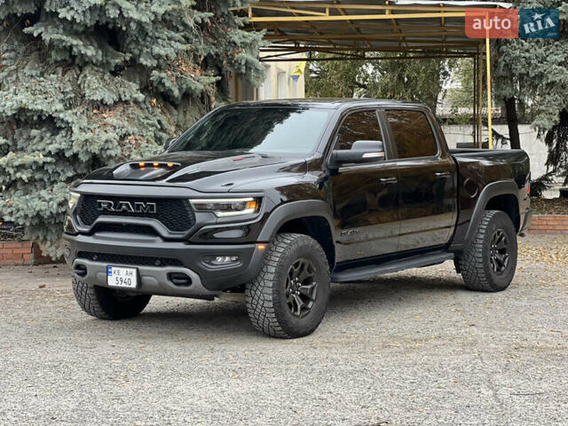 Черный Ram 1500, объемом двигателя 0 л и пробегом 61 тыс. км за 106000 $, фото 2 на Automoto.ua
