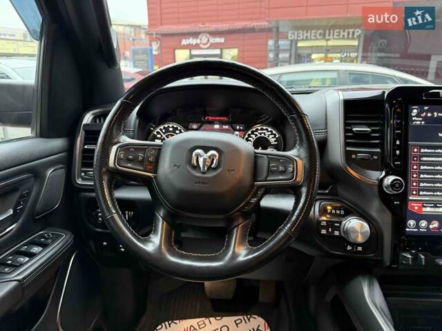 Чорний Ram 1500, об'ємом двигуна 5.7 л та пробігом 10 тис. км за 65900 $, фото 43 на Automoto.ua