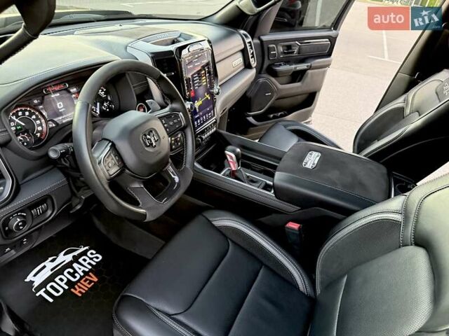 Ram 1500 2020 в Киеве на Automoto.ua Черный Ram 1500, объемом двигателя 0 л и пробегом 61 тыс. км за 109900 $, фото 56 на Automoto.ua
