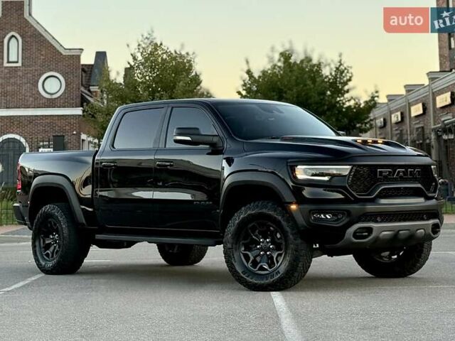 Ram 1500 2020 в Киеве на Automoto.ua Черный Ram 1500, объемом двигателя 0 л и пробегом 61 тыс. км за 109900 $, фото 25 на Automoto.ua