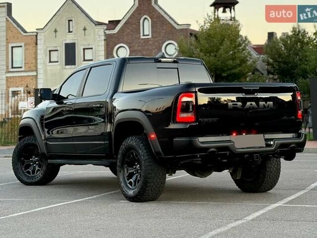 Ram 1500 2020 в Киеве на Automoto.ua Черный Ram 1500, объемом двигателя 0 л и пробегом 61 тыс. км за 109900 $, фото 12 на Automoto.ua