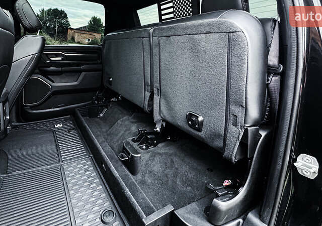 Ram 1500 2020 в Ровно на Automoto.ua Черный Ram 1500, объемом двигателя 2.99 л и пробегом 128 тыс. км за 64999 $, фото 68 на Automoto.ua