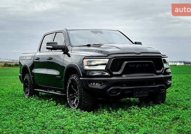 Ram 1500 2020 в Ровно на Automoto.ua Черный Ram 1500, объемом двигателя 2.99 л и пробегом 128 тыс. км за 64999 $, фото 6 на Automoto.ua