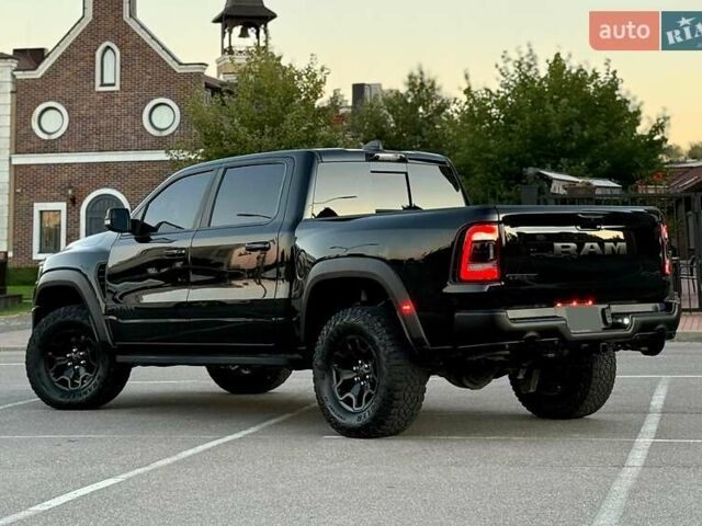 Ram 1500 2020 в Киеве на Automoto.ua Черный Ram 1500, объемом двигателя 0 л и пробегом 61 тыс. км за 109900 $, фото 10 на Automoto.ua