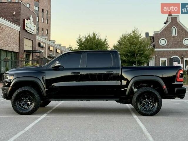 Ram 1500 2020 в Киеве на Automoto.ua Черный Ram 1500, объемом двигателя 0 л и пробегом 61 тыс. км за 109900 $, фото 8 на Automoto.ua