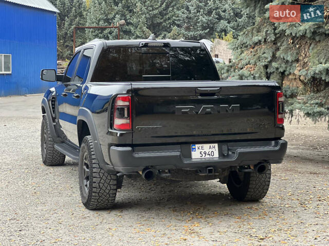 Черный Ram 1500, объемом двигателя 0 л и пробегом 61 тыс. км за 106000 $, фото 6 на Automoto.ua