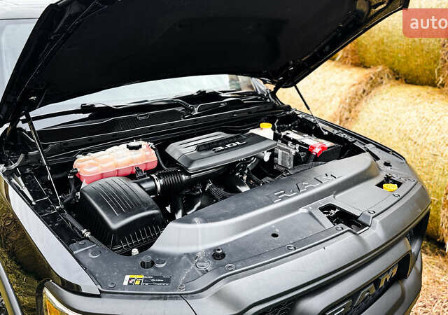 Ram 1500 2020 в Ровно на Automoto.ua Черный Ram 1500, объемом двигателя 2.99 л и пробегом 128 тыс. км за 64999 $, фото 42 на Automoto.ua