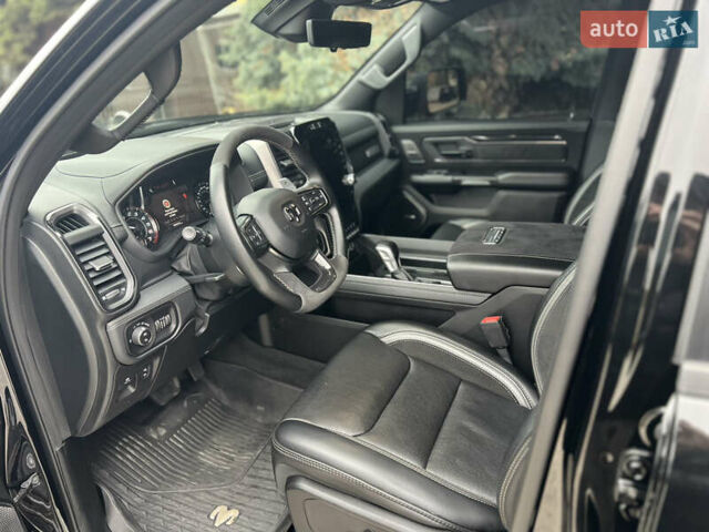 Черный Ram 1500, объемом двигателя 0 л и пробегом 61 тыс. км за 106000 $, фото 11 на Automoto.ua