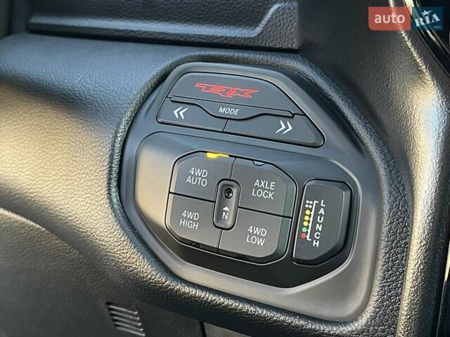 Черный Ram 1500, объемом двигателя 6.2 л и пробегом 1 тыс. км за 129000 $, фото 32 на Automoto.ua