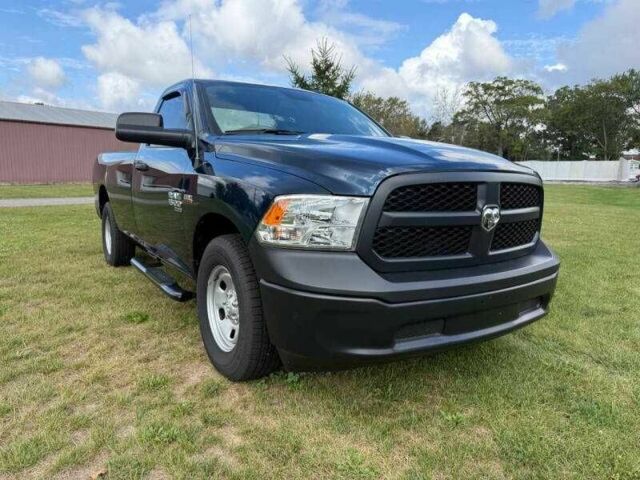 Черный Ram 1500, объемом двигателя 5.7 л и пробегом 68 тыс. км за 7300 $, фото 3 на Automoto.ua