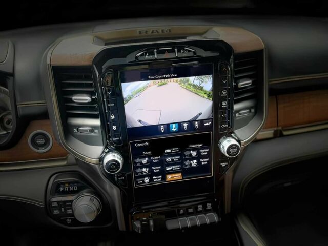 Ram 1500 2021 в Чернигове на Automoto.ua Черный Ram 1500, объемом двигателя 5.7 л и пробегом 25 тыс. км за 36000 $, фото 10 на Automoto.ua