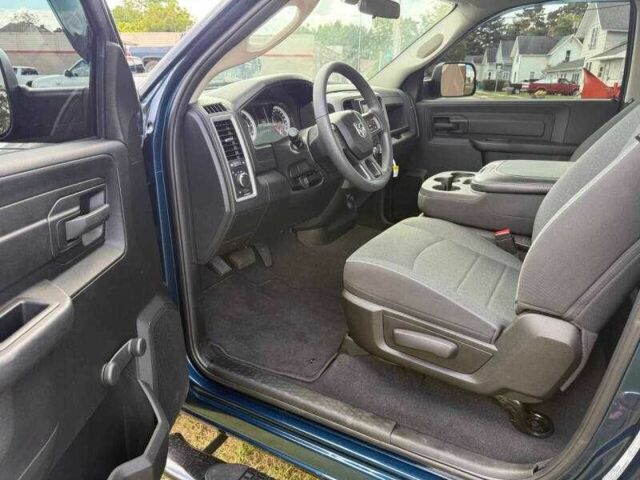 Черный Ram 1500, объемом двигателя 5.7 л и пробегом 68 тыс. км за 7300 $, фото 4 на Automoto.ua