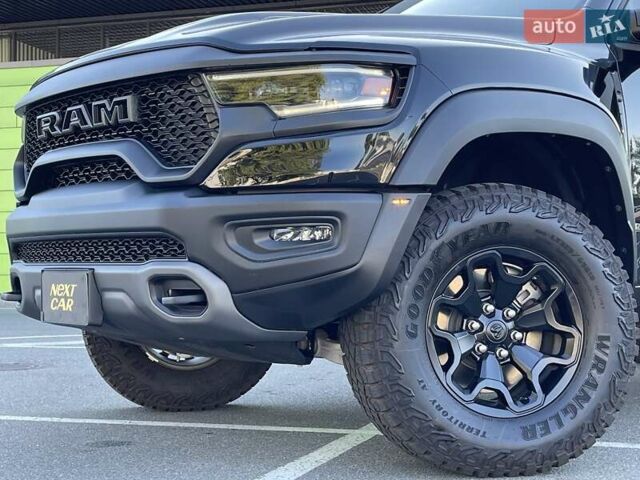 Черный Ram 1500, объемом двигателя 6.2 л и пробегом 1 тыс. км за 129000 $, фото 3 на Automoto.ua